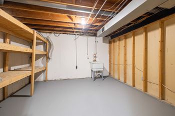Washer/dryer connections in all townhomes